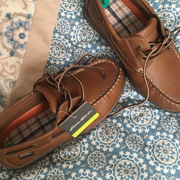NWT Eddie Bauer Boys loafers - Picture 2 of 4